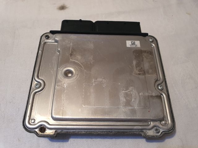 bontott SKODA OCTAVIA II Motorvezérlő