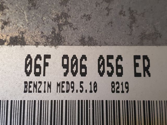 bontott SKODA OCTAVIA II Motorvezérlő