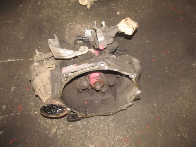 bontott SKODA OCTAVIA II Váltó (Mechanikus)