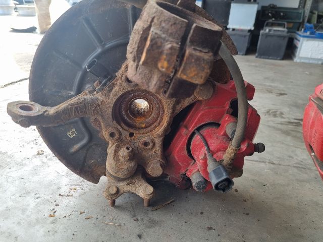 bontott SKODA OCTAVIA II Első Pár Fék Szett (Nyereg, Tárcsa, Betét)