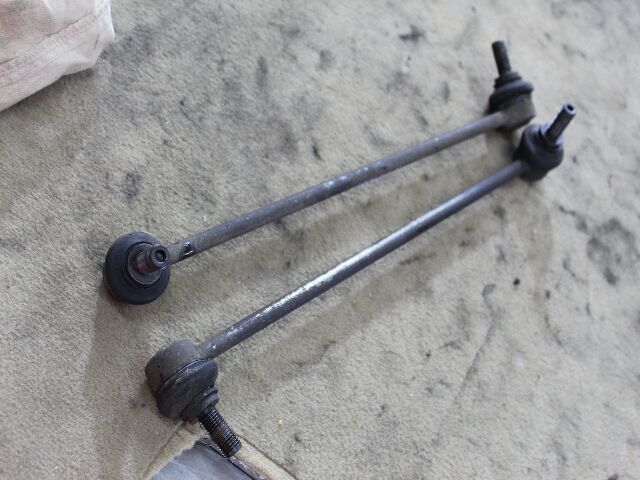 bontott SKODA OCTAVIA II Első Stabilizátor Pálca