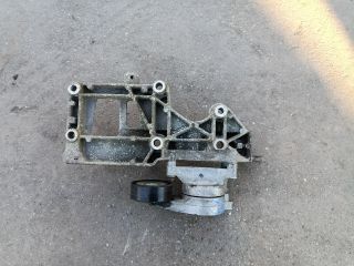 bontott SKODA OCTAVIA II Generátor Tartó Bak