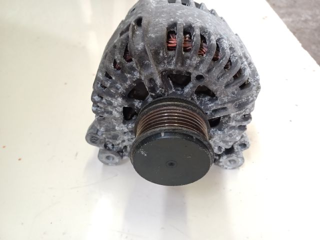 bontott SKODA OCTAVIA II Generátor