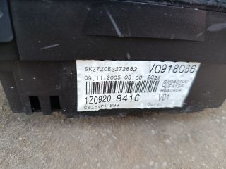 bontott SKODA OCTAVIA II Kilométeróra