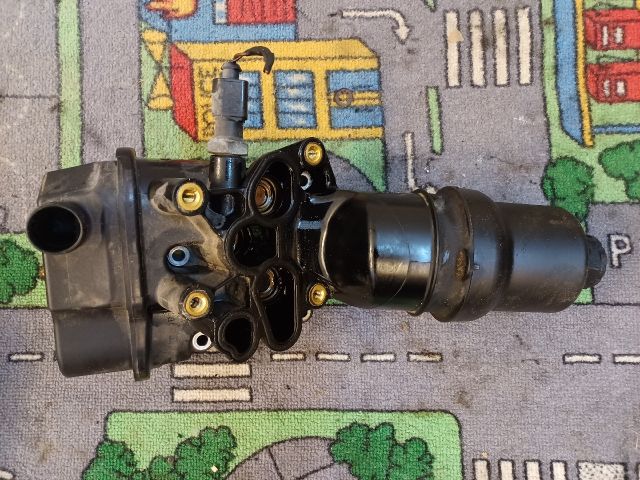 bontott SKODA OCTAVIA II Olajszűrő Ház