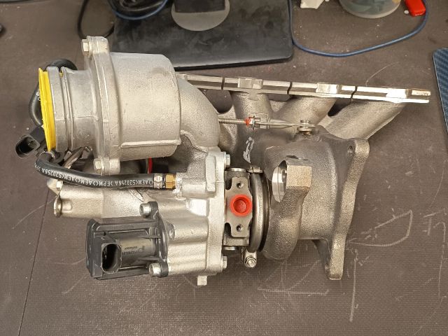 bontott SKODA OCTAVIA II Turbó