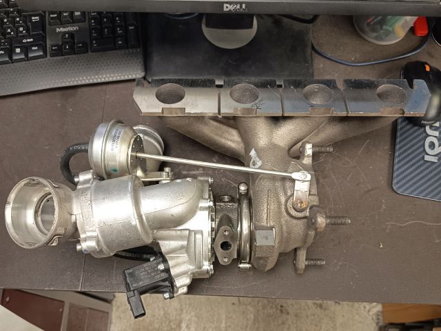 bontott SKODA OCTAVIA II Turbó