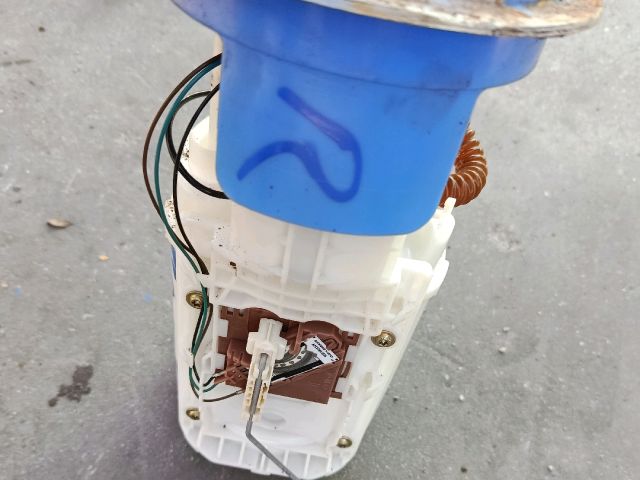 bontott SKODA OCTAVIA II Üzemanyag Szivattyú