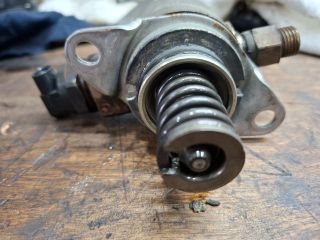 bontott SKODA OCTAVIA II Üzemanyag Szivattyú