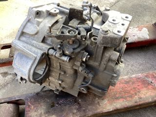 bontott SKODA OCTAVIA II Váltó (Mechanikus)