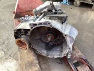 bontott SKODA OCTAVIA II Váltó (Mechanikus)