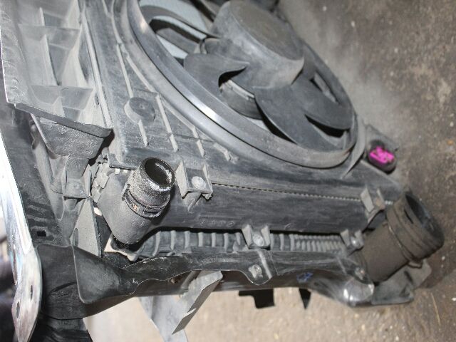 bontott SKODA OCTAVIA II Vízhűtő Radiátor (Klímás)