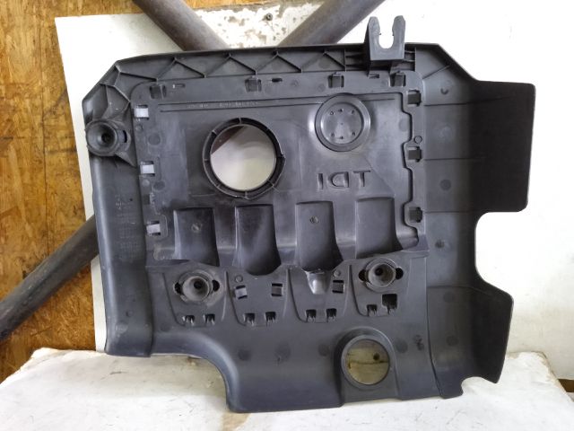 bontott SKODA OCTAVIA II Felső Motorburkolat