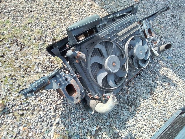 bontott SKODA OCTAVIA II Komplett Homlokfal (Részeivel)