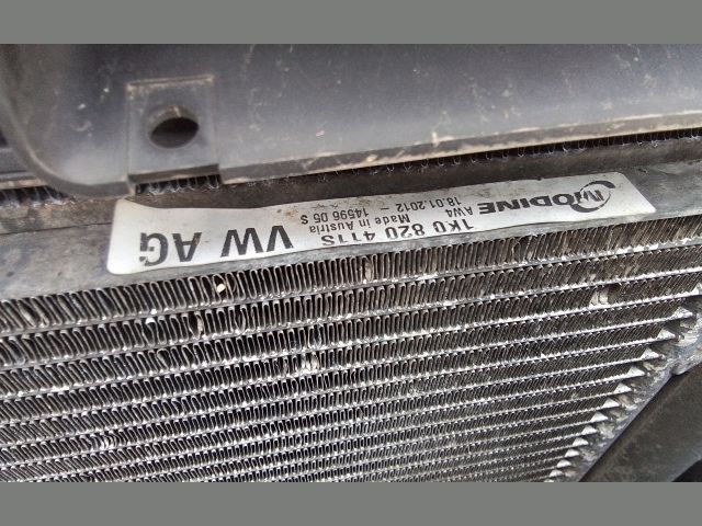 bontott SKODA OCTAVIA II Komplett Homlokfal (Részeivel)