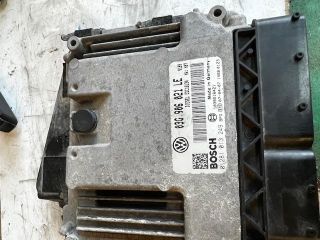 bontott SKODA OCTAVIA II Motorvezérlő