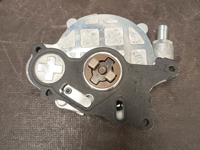 bontott SKODA OCTAVIA II Vákumpumpa