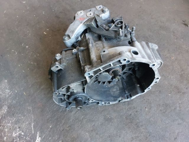 bontott SKODA OCTAVIA II Váltó (Mechanikus)