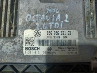 bontott SKODA OCTAVIA II Motorvezérlő