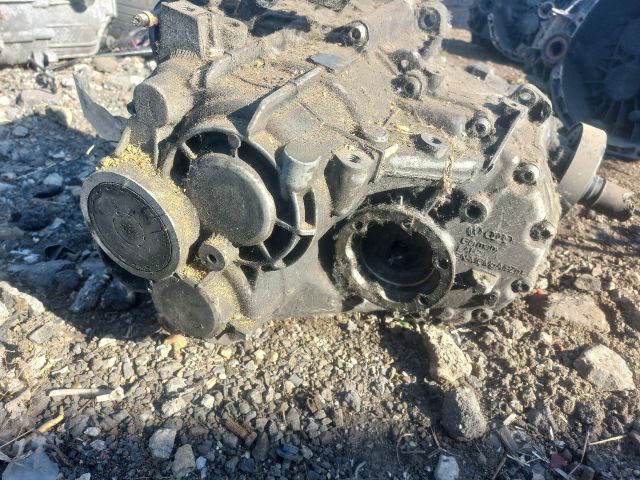 bontott SKODA OCTAVIA II Váltó (Mechanikus)