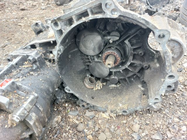 bontott SKODA OCTAVIA II Váltó (Mechanikus)