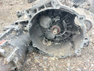 bontott SKODA OCTAVIA II Váltó (Mechanikus)