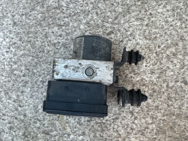 bontott SKODA OCTAVIA II ABS Kocka