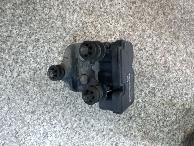 bontott SKODA OCTAVIA II ABS Kocka