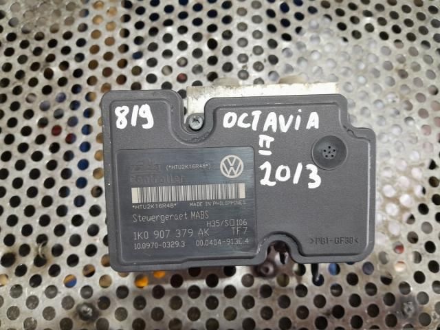 bontott SKODA OCTAVIA II ABS Kocka