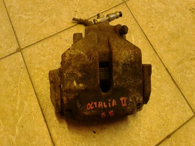 bontott SKODA OCTAVIA II Bal első Féknyereg Munkahengerrel