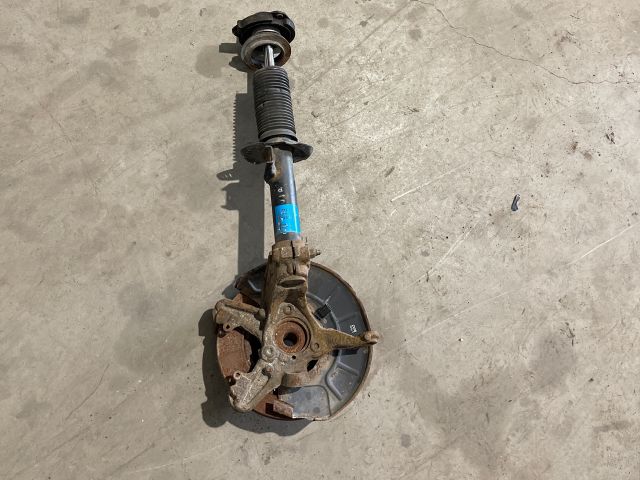 bontott SKODA OCTAVIA II Bal első Gólyaláb (Lengécsillapító, Rugó)