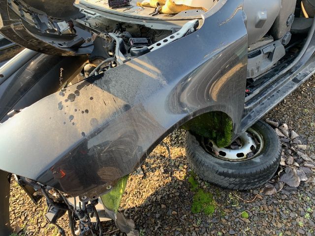 bontott SKODA OCTAVIA II Bal első Gólyaláb (Lengécsillapító, Rugó)