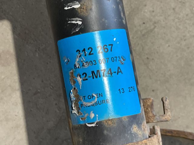 bontott SKODA OCTAVIA II Bal első Gólyaláb (Lengécsillapító, Rugó)