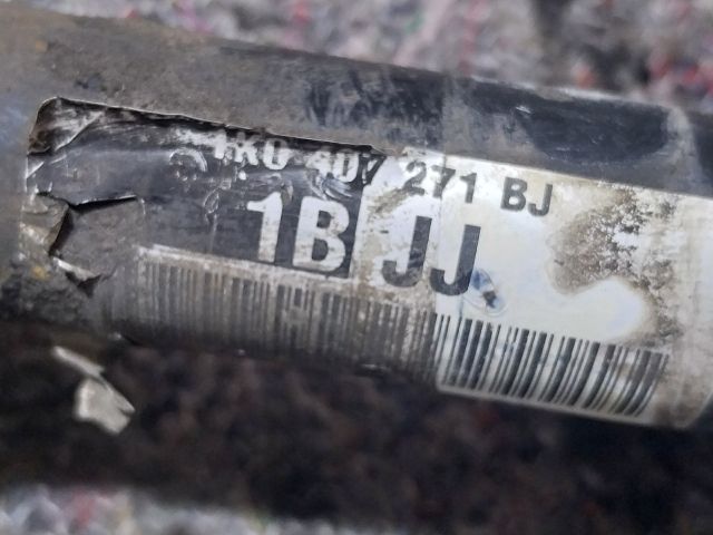 bontott SKODA OCTAVIA II Bal Féltengely