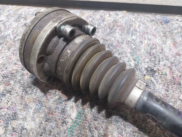 bontott SKODA OCTAVIA II Bal Féltengely