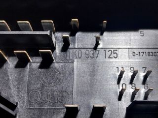 bontott SKODA OCTAVIA II Biztosítéktábla Motortér