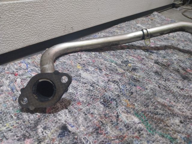 bontott SKODA OCTAVIA II EGR Hűtő Cső