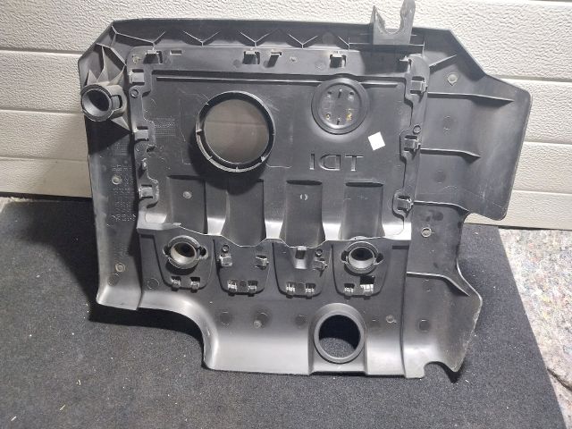 bontott SKODA OCTAVIA II Felső Motorburkolat