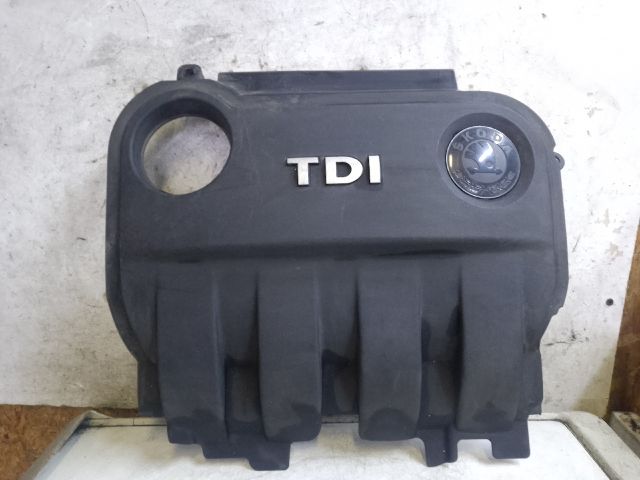 bontott SKODA OCTAVIA II Felső Motorburkolat