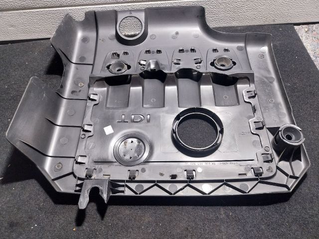 bontott SKODA OCTAVIA II Felső Motorburkolat