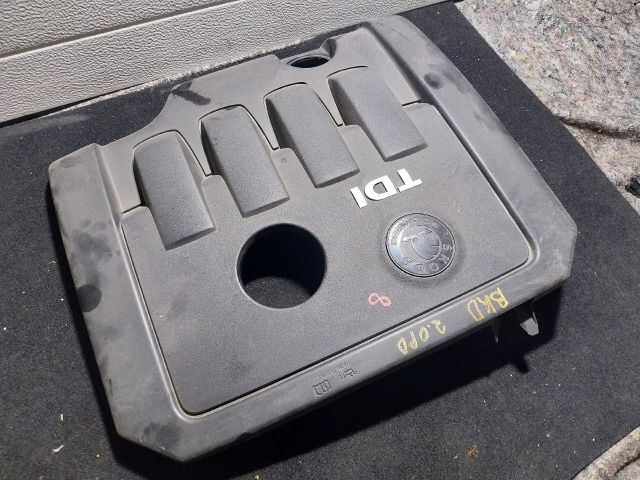 bontott SKODA OCTAVIA II Felső Motorburkolat