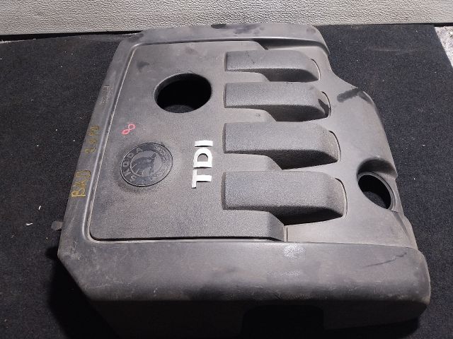 bontott SKODA OCTAVIA II Felső Motorburkolat