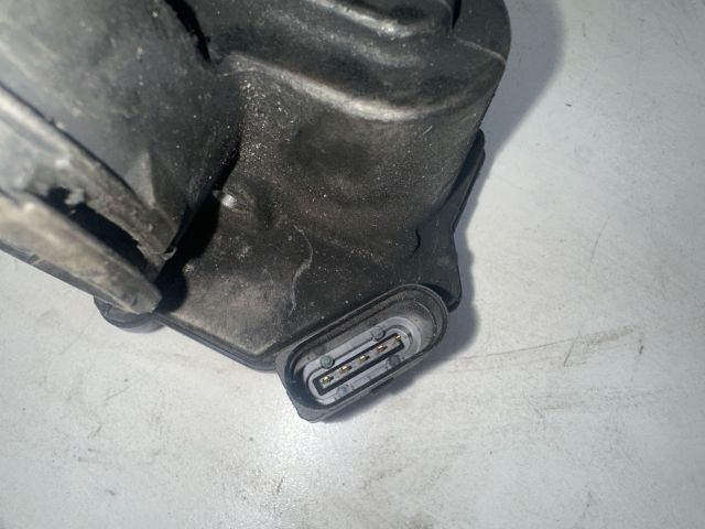 bontott SKODA OCTAVIA II Fojtószelep (Elektromos)