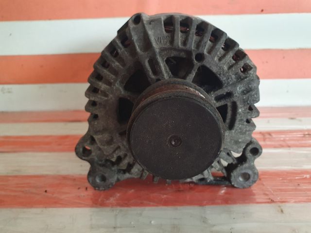 bontott SKODA OCTAVIA II Generátor