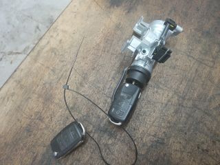 bontott SKODA OCTAVIA II Gyújtáskapcsoló Házzal