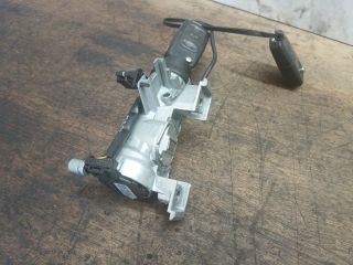 bontott SKODA OCTAVIA II Gyújtáskapcsoló Házzal