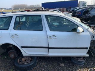 bontott SKODA OCTAVIA II Jobb hátsó Rugó