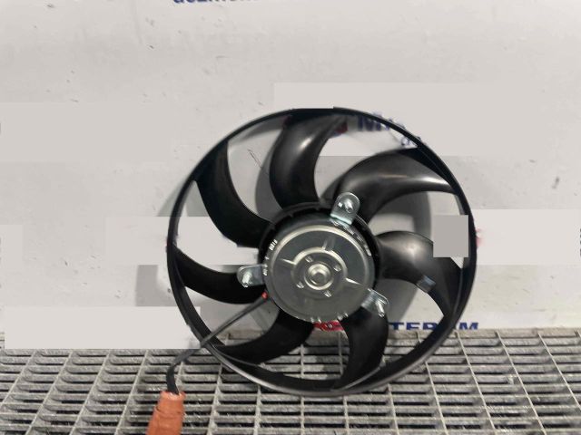 bontott SKODA OCTAVIA II Klímahűtő Ventilátor