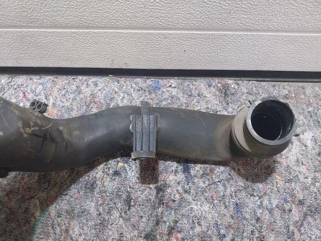 bontott SKODA OCTAVIA II Légbeömlő Cső