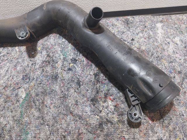 bontott SKODA OCTAVIA II Légbeömlő Cső